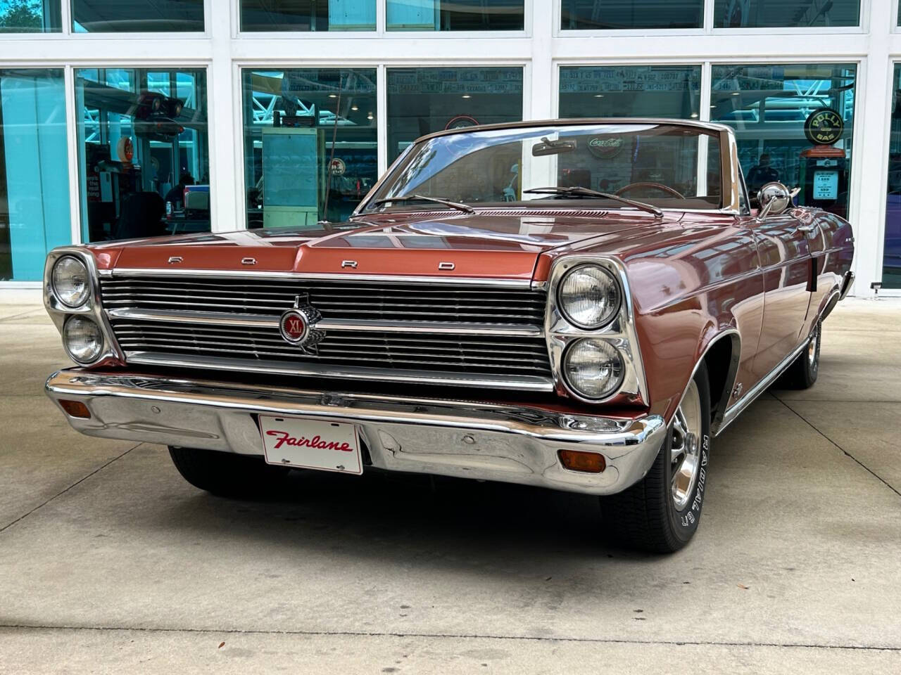 Ford-Fairlane-1966-Wagon