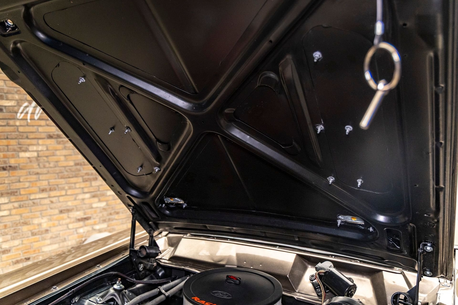 Ford-Fairlane-1967-Coupe-12