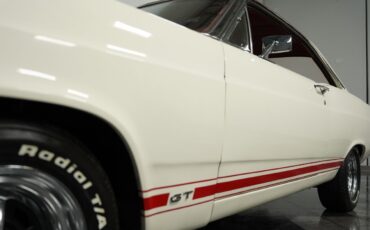 Ford-Fairlane-1967-Fastback-19