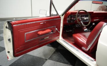 Ford-Fairlane-1967-Fastback-28
