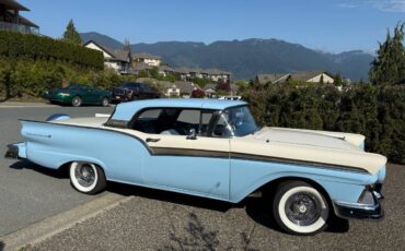Ford-Fairlane-500-1957-blue-3