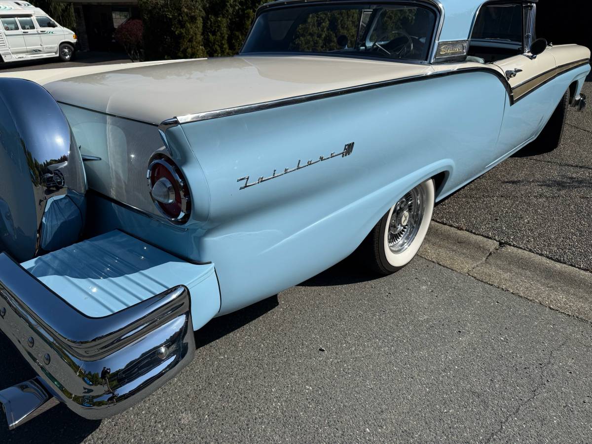 Ford-Fairlane-500-1957-blue-8