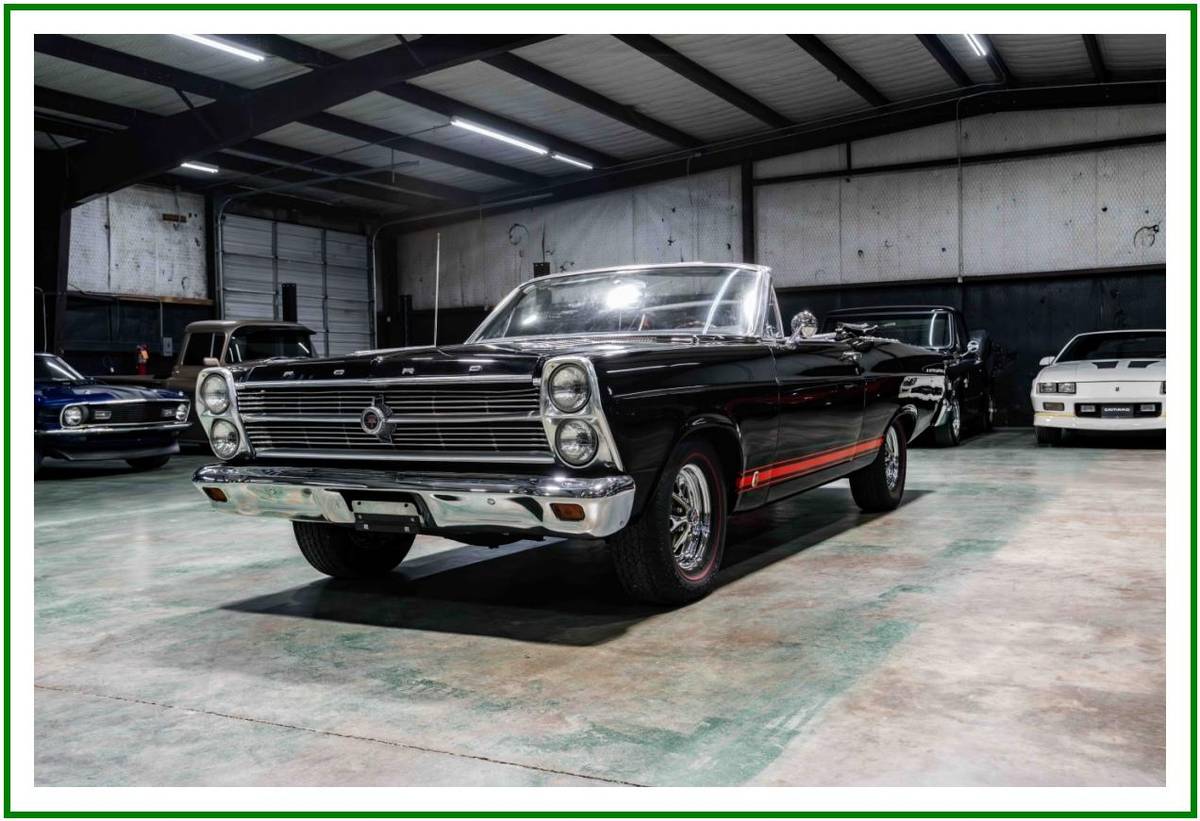 Ford Fairlane gt  1966 black