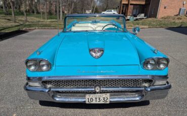 Ford-Fairlane-skyliner-convertible-1958-blue-15