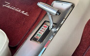 Ford-Fairlane-xl-1966-red-1
