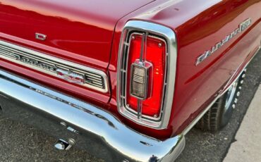 Ford-Fairlane-xl-1966-red-21