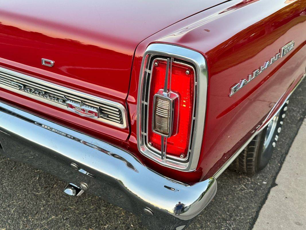 Ford-Fairlane-xl-1966-red-21
