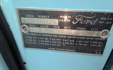 Ford-Falcon-1961-blue-14