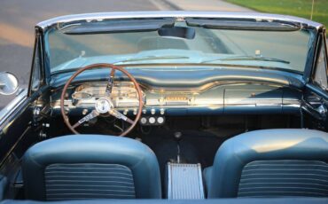Ford-Falcon-1963-4