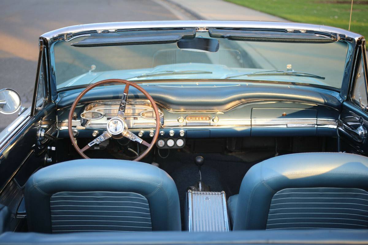 Ford-Falcon-1963-4