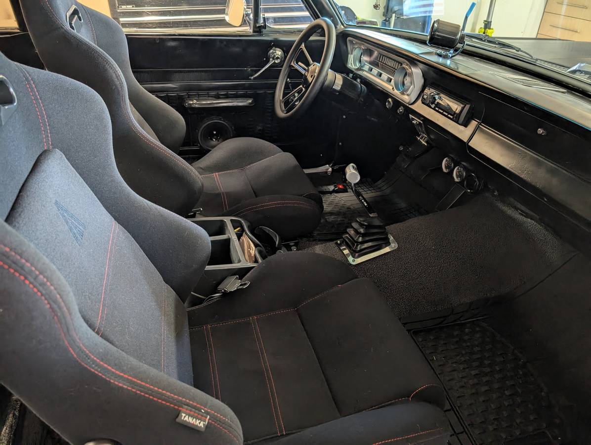 Ford-Falcon-1965-black-13
