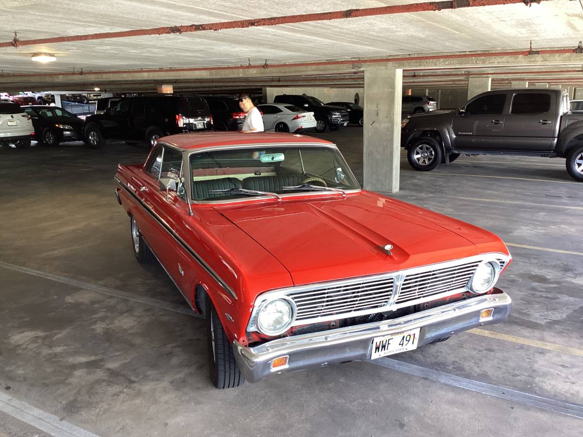 Ford-Falcon-1965-red-2