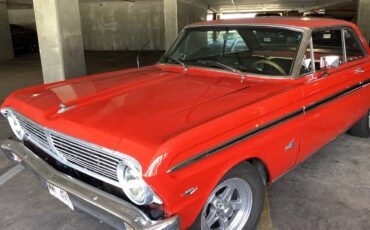 Ford-Falcon-1965-red-3