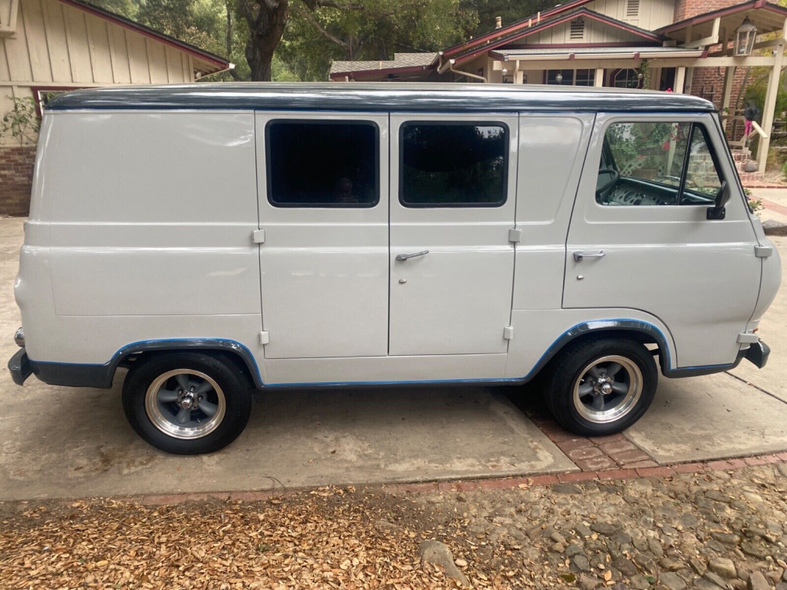 Ford-Ford-Econoline-1967-Van-Camper