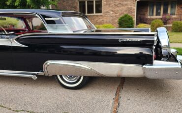 Ford-Galaxie-1959-2-dr-2