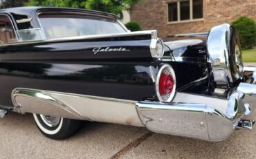 Ford-Galaxie-1959-2-dr-3