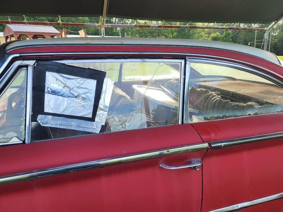 Ford-Galaxie-1960-Coupe-13