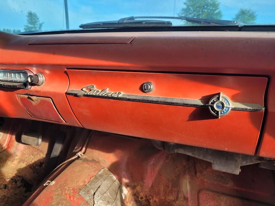 Ford-Galaxie-1960-Coupe-17