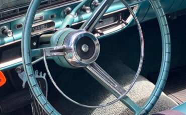Ford-Galaxie-1961-2