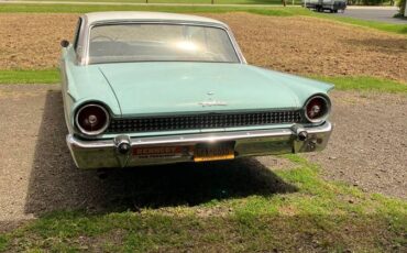 Ford-Galaxie-1961-5