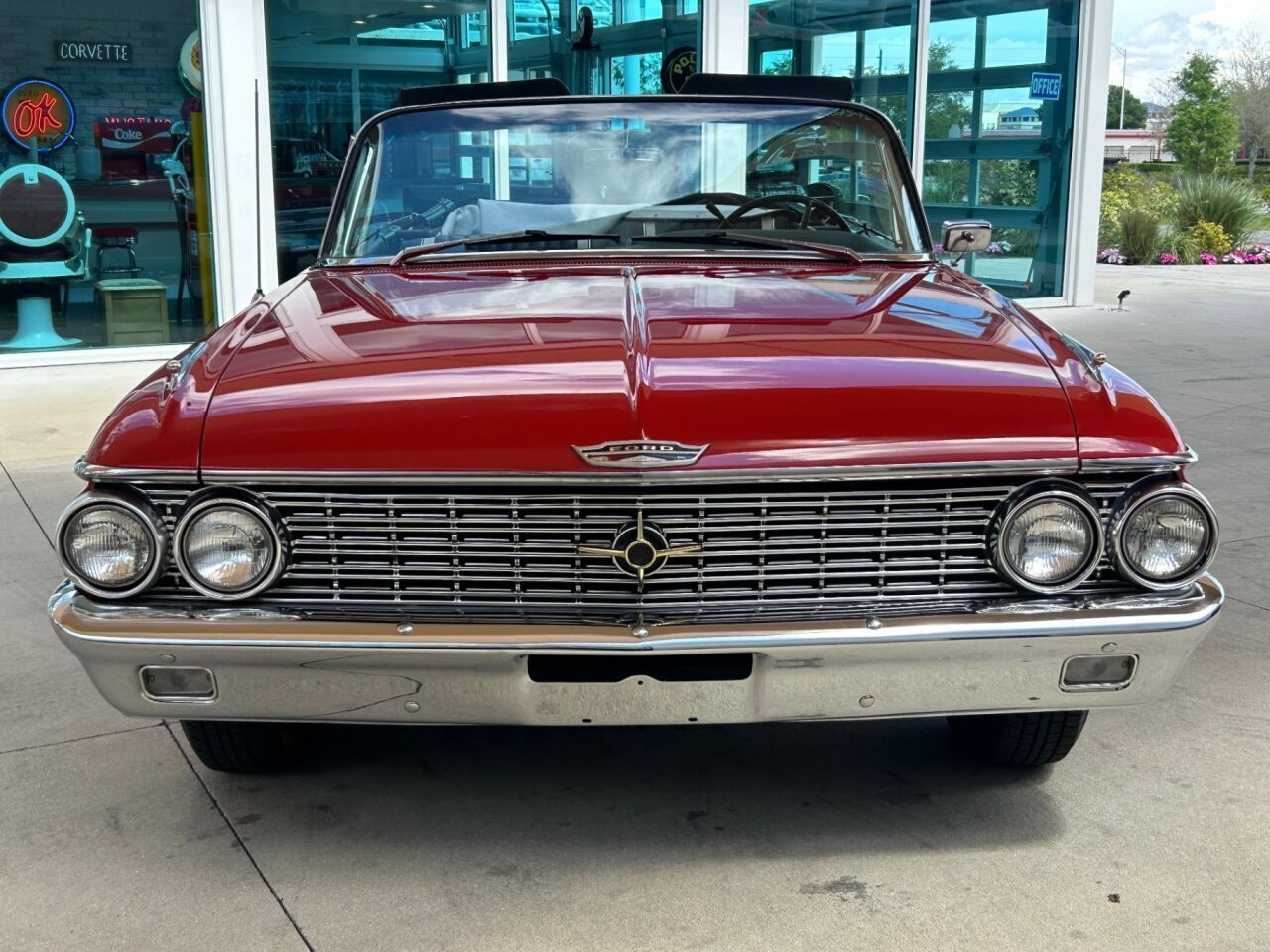 Ford-Galaxie-1962-Convertible-1
