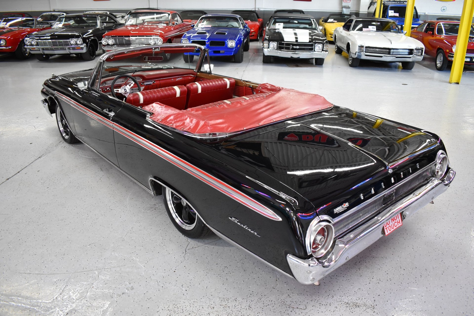 Ford-Galaxie-1962-Convertible-17