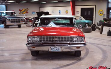 Ford-Galaxie-1963-Convertible-2