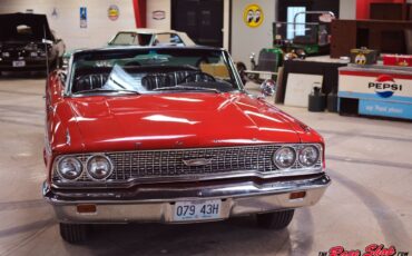 Ford-Galaxie-1963-Convertible-4