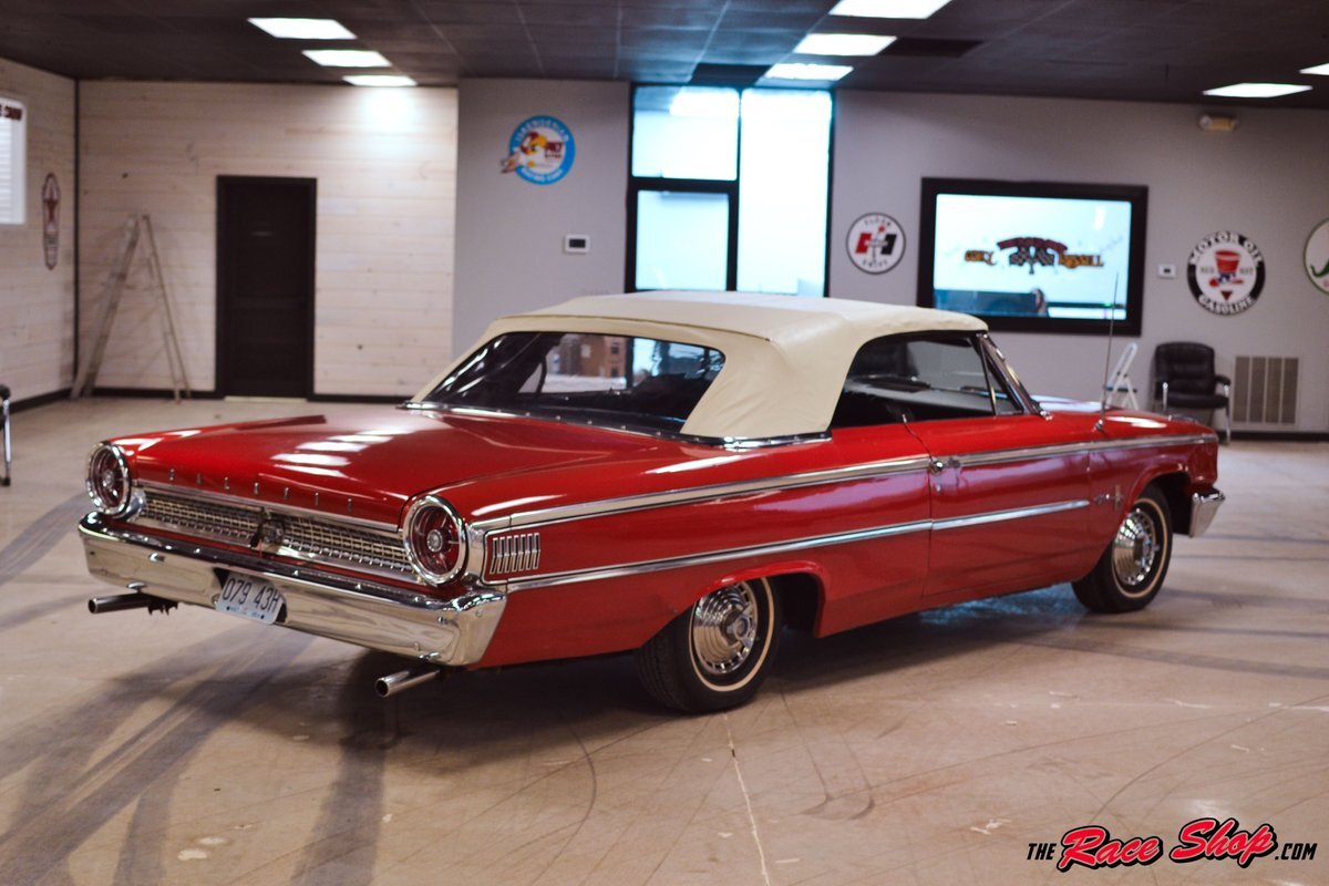Ford-Galaxie-1963-Convertible-9