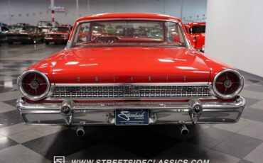 Ford-Galaxie-1963-Coupe-10