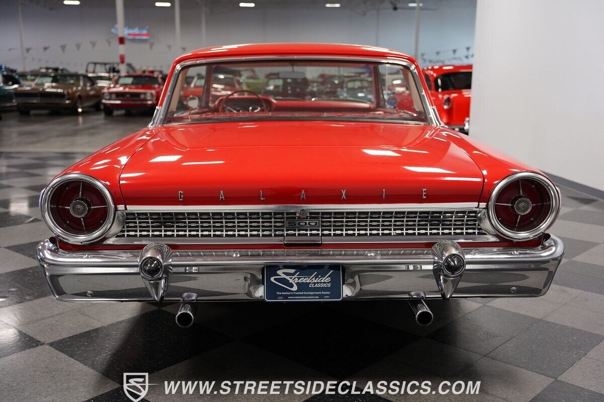 Ford-Galaxie-1963-Coupe-10