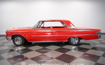 Ford-Galaxie-1963-Coupe-2