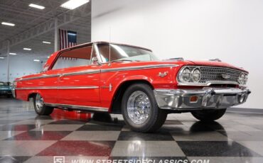 Ford-Galaxie-1963-Coupe-34