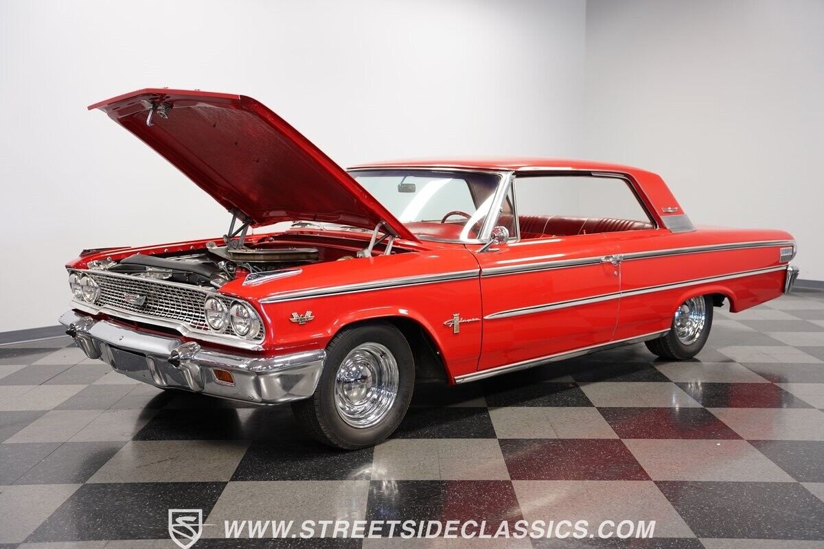 Ford-Galaxie-1963-Coupe-35