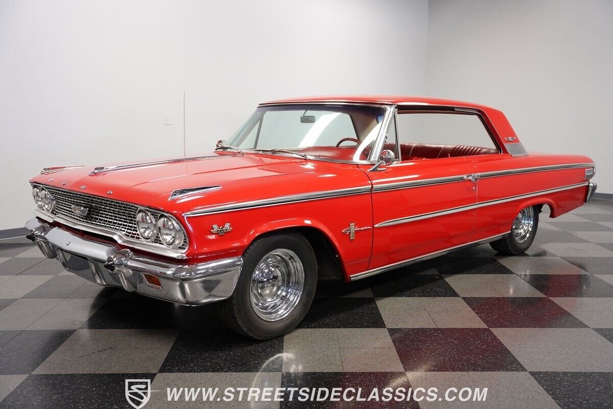 Ford-Galaxie-1963-Coupe-5