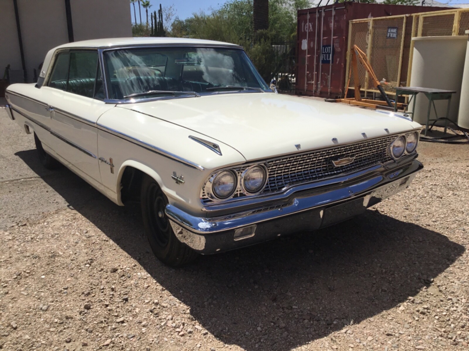 Ford-Galaxie-1963-Coupe-6