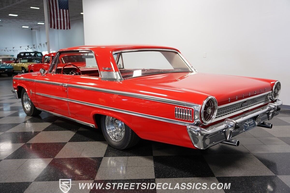 Ford-Galaxie-1963-Coupe-9