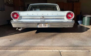 Ford-Galaxie-1963-blue-1