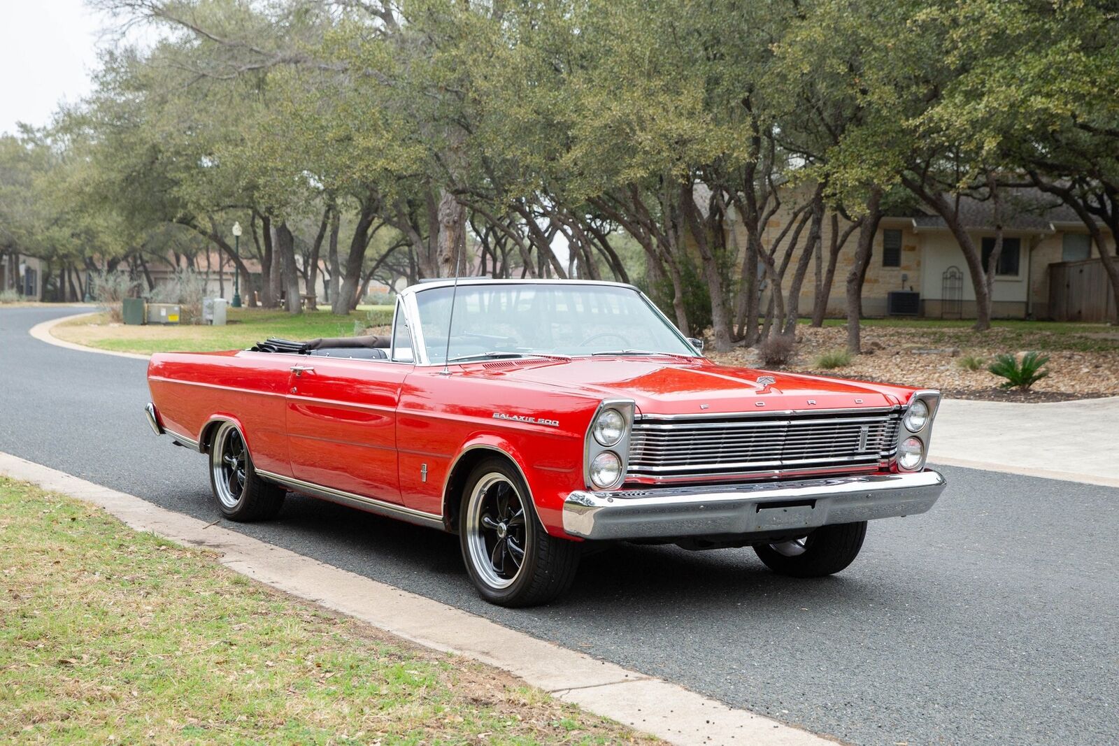 Ford-Galaxie-1965-Convertible-15