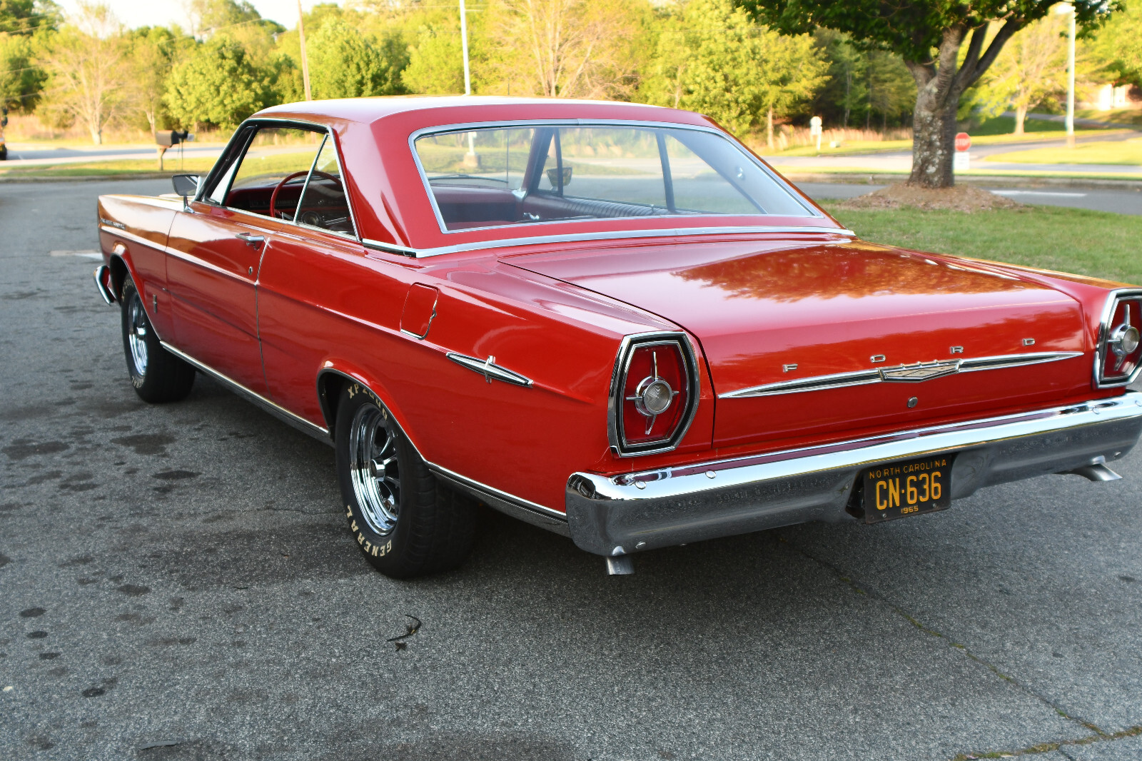 Ford-Galaxie-1965-Coupe-24