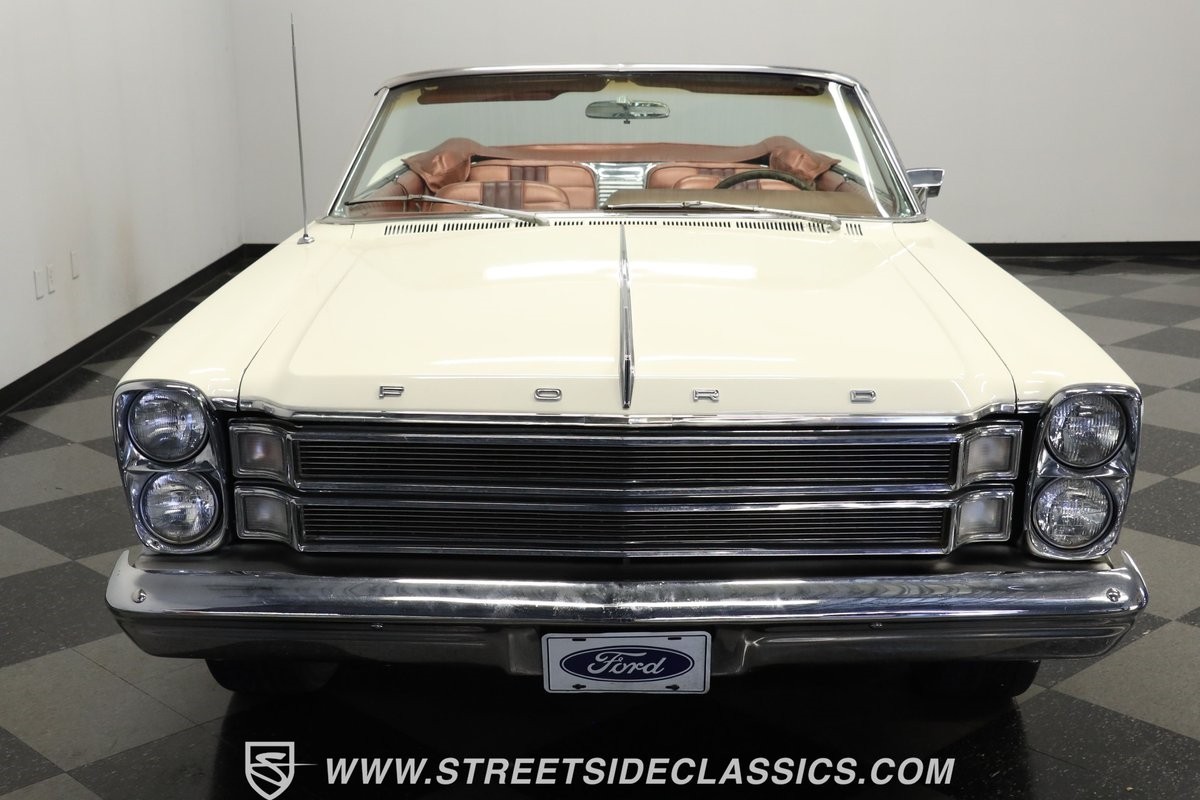 Ford-Galaxie-1966-Convertible-15