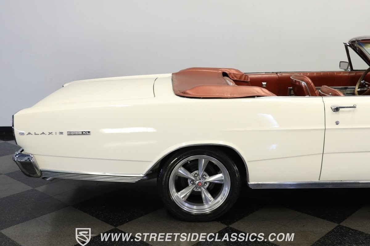 Ford-Galaxie-1966-Convertible-27