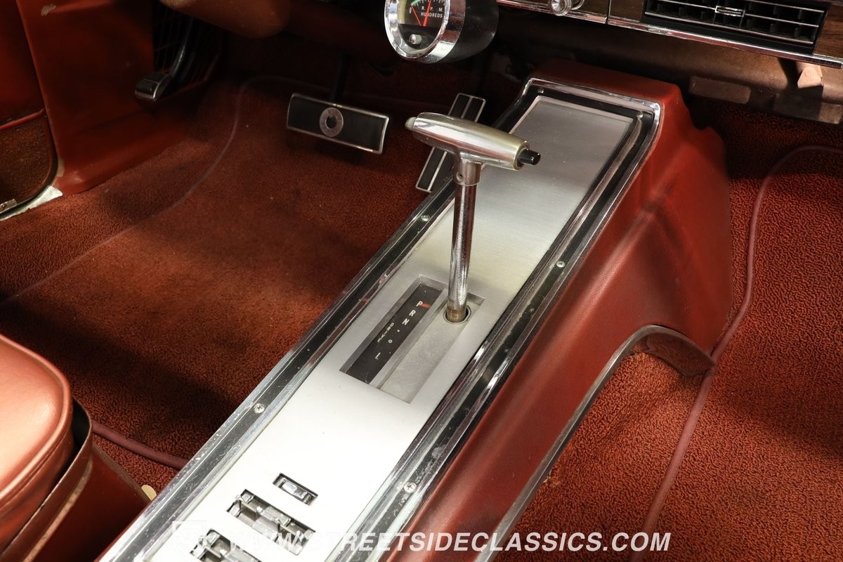 Ford-Galaxie-1966-Convertible-39