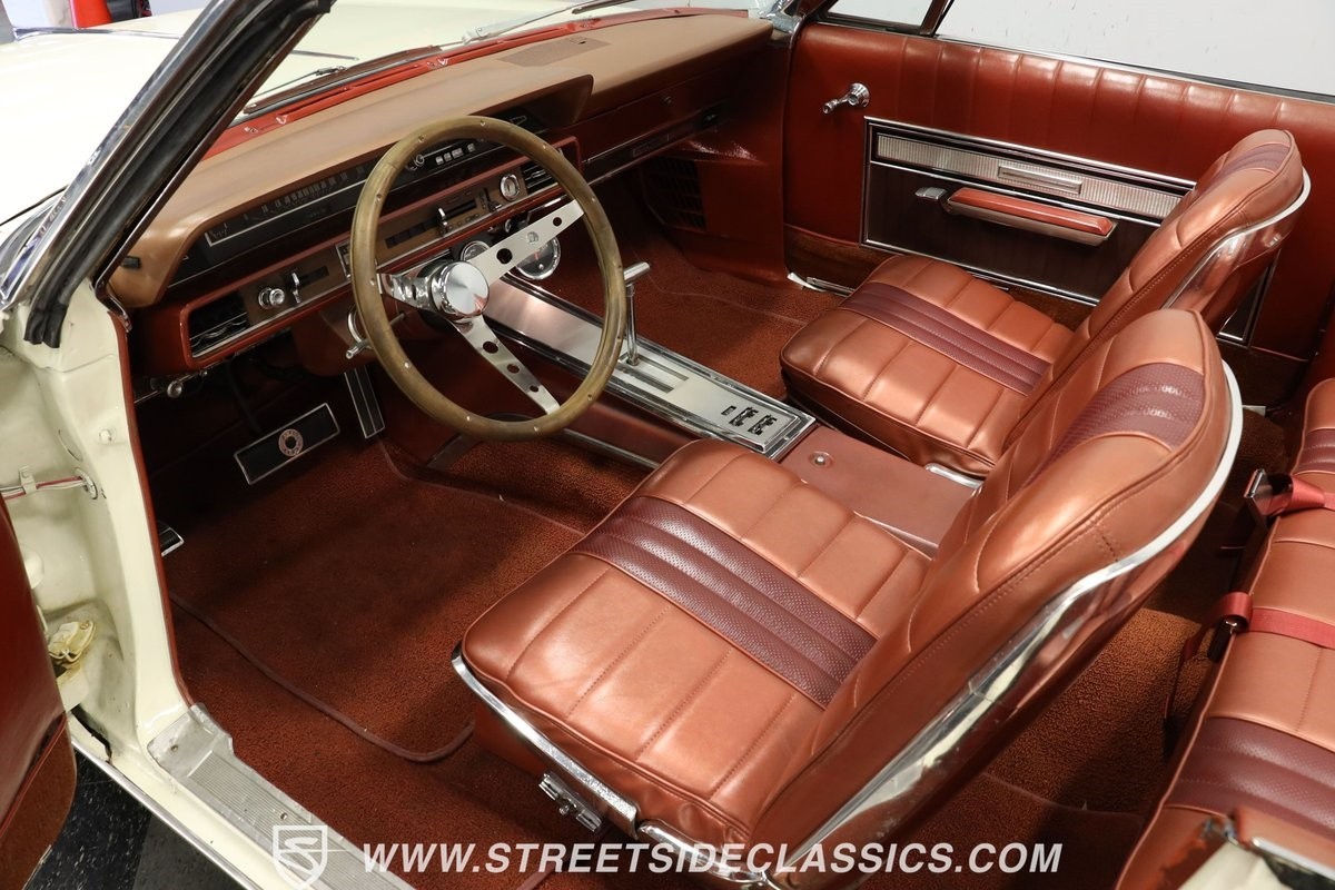 Ford-Galaxie-1966-Convertible-4