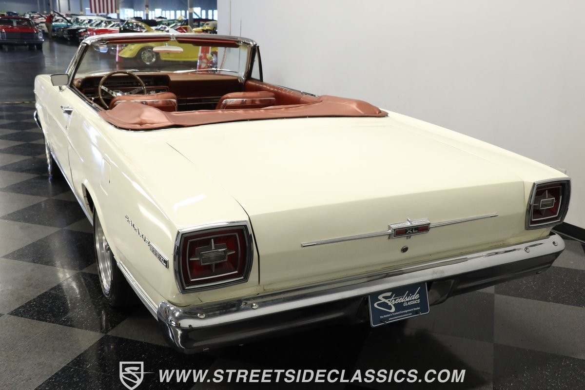 Ford-Galaxie-1966-Convertible-7