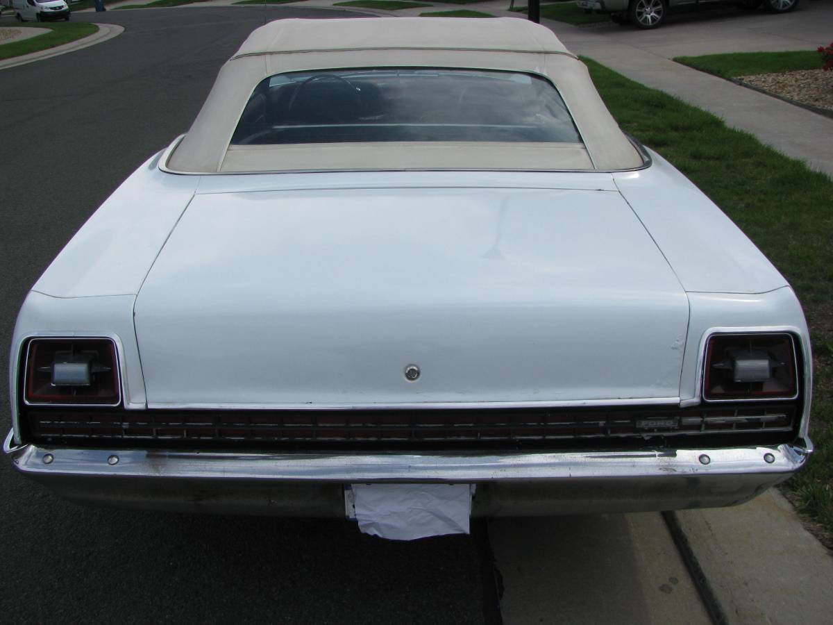 Ford-Galaxie-1969-17