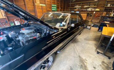 Ford-Galaxie-500-1964-2-door-sedan-7