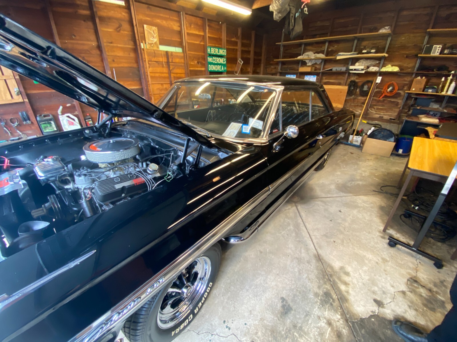 Ford-Galaxie-500-1964-2-door-sedan-7