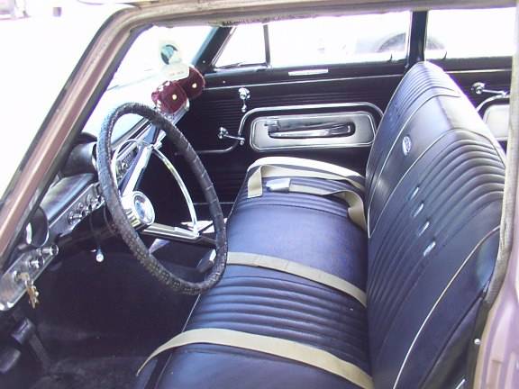 Ford-Galaxie-500-4-door-sedan-1963-silver-5