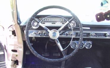 Ford-Galaxie-500-4-door-sedan-1963-silver-7